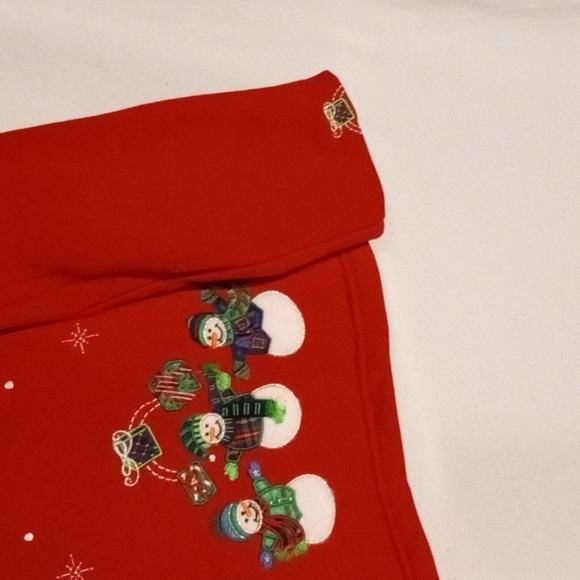 Cottage Street large sweatshirt - Picture 3 of 5